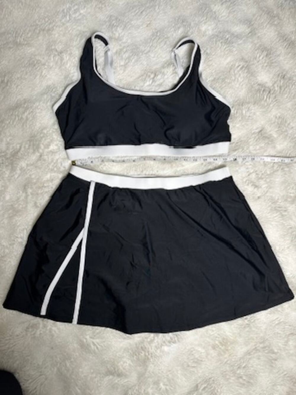 Hanna Nikole Womens XL Black White 2 Piece Swimsuit Bikini Top Swim Skirt NWOT